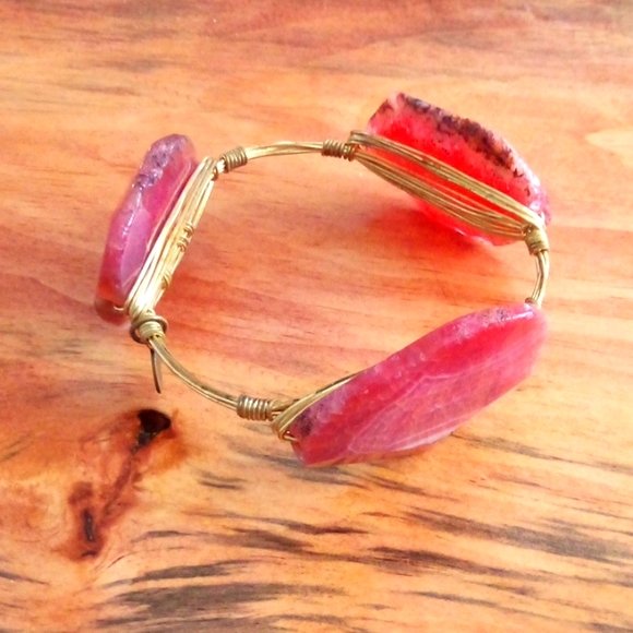 Bourbon and Bowties Hot Pink Stone Bangle Bracelet Gold Triple Wires - Picture 1 of 4
